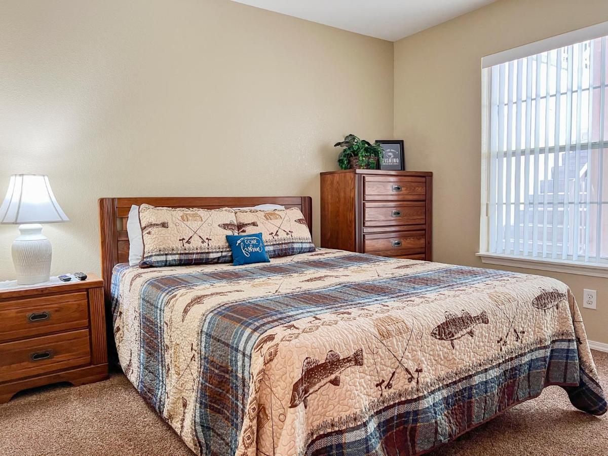 Lake Front 2Br Walk-In With Large Deck - Free Tickets Included - 79-1 ブランソン エクステリア 写真