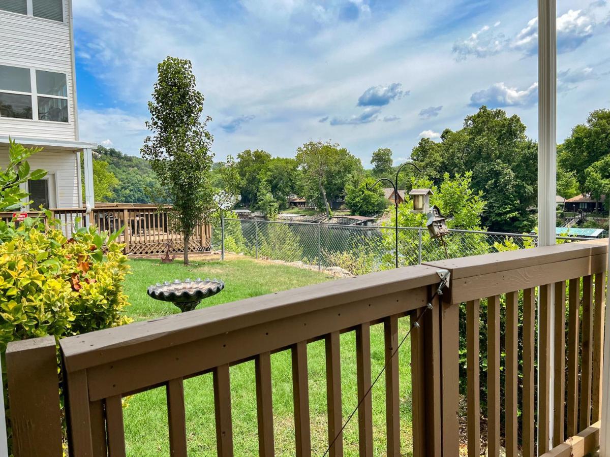 Lake Front 2Br Walk-In With Large Deck - Free Tickets Included - 79-1 ブランソン エクステリア 写真