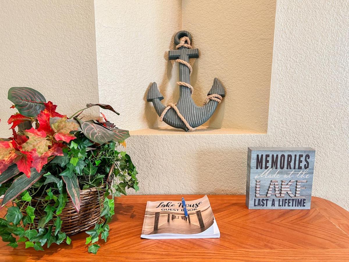 Lake Front 2Br Walk-In With Large Deck - Free Tickets Included - 79-1 ブランソン エクステリア 写真